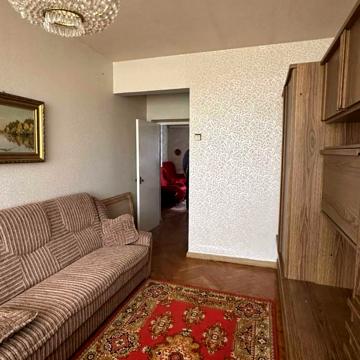 Лесі Українки бульв., 24
