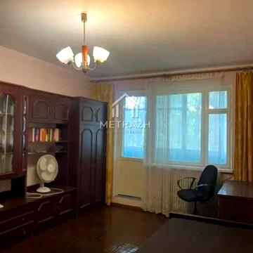 Продается 1- комнатная квартира 1/16 Алексеевка, Ахсарова 13(87495)