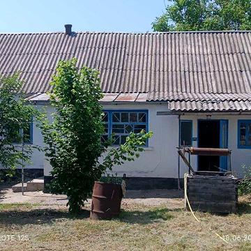 Продаж будинку в с. Поправка