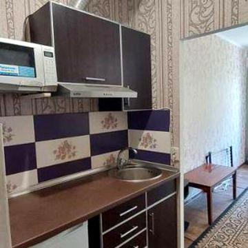 Продам квартиру -студию 18.5м  капитальный ремонт, свой санузел, кухня