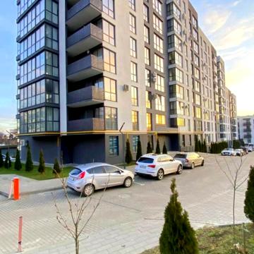 Малоголосківська вул., 16