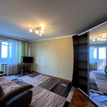 Сімї Глодан вул., 27