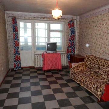 1 кім 40 м у багатоповерхівці район ПОКРОВСЬКОГО (КОМУНАР) (710281)