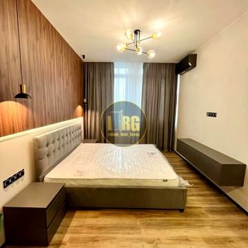 Берестейський просп. (Перемоги), 11 к3