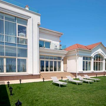 Продам дом в Королевских Садах. Французский бульвар 60