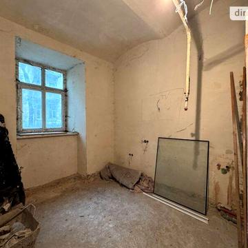 Продаж 1к Квартира Марка Вовчка вулиця