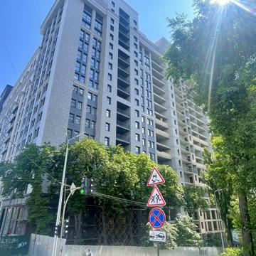 Предславинська вул., 35