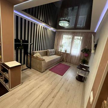 Продам 2-кімнатну квартиру в центрі Балаклії