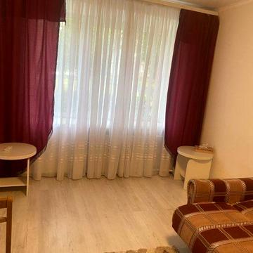 1 кімнатна квартира,  Південно-Захід
