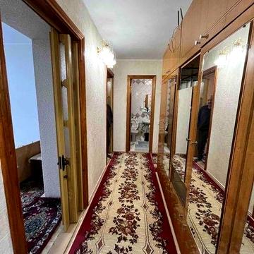 Здам 2-кімнатну квартиру в центрі