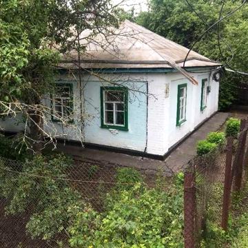 Петра Дорошенка вул., 1