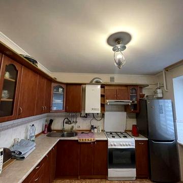 Продається 3-кімнатна квартира.Зниження ціни !!!