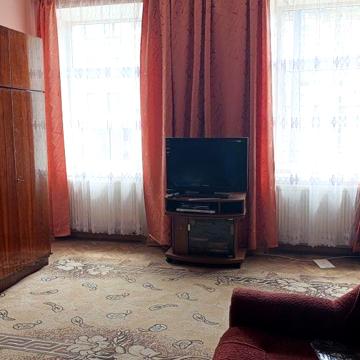 Оренда 3 кімнатної квартири по вул Личаківська