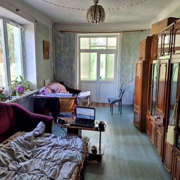 2-кімнатна з індивідуальним опаленням обмі на меньшу