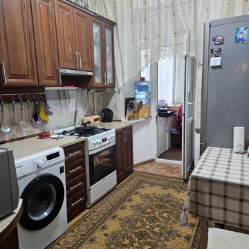 Щекавицька вул., 44