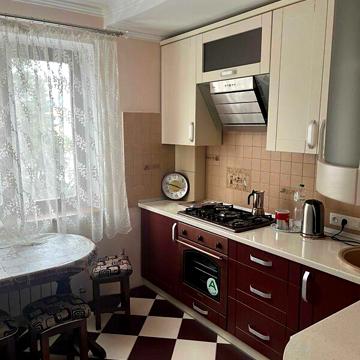 Довгострокова оренда 1к Квартира Величковського вулиця