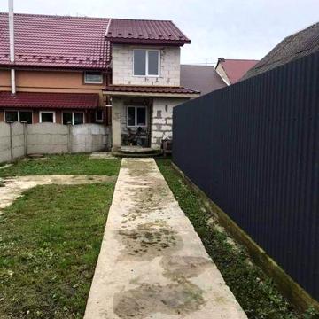 Будинок, таунхаус, будинок квартирного типу