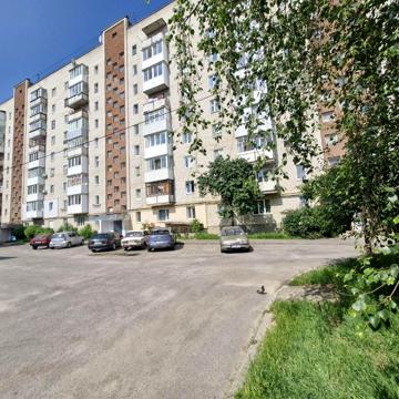 Івана Газюка бульв. (Дружби Народів), 8а