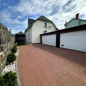 Продається будинок в Царському селі в р-ні Дахнівки