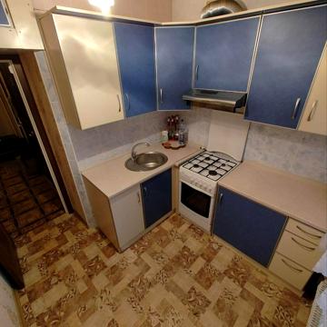 Амосова вул. (Корчагінців), 5
