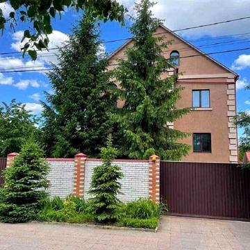 Печерська вул.