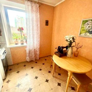 Продам 1 кімн кв на Вітряних горах
