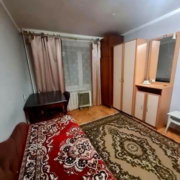 Берегова вул., 34