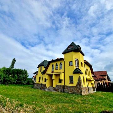 Сімейний будинок в Трускавці,в спокійному районі