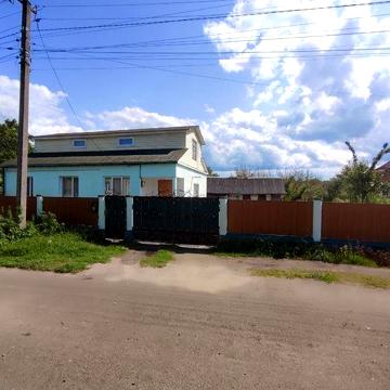 Продається добротний будинок в м.Малин