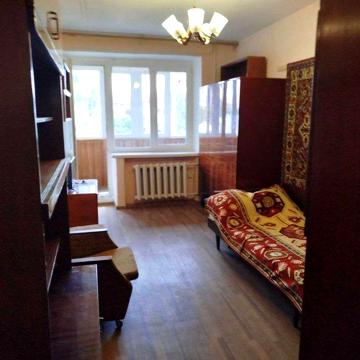 Сдаю 2к/кв Лески Карпенко (2 КП), 4/5, мебель, техника