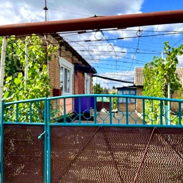 Продам будинок у м. Покров (р-н зуп. Кірова)