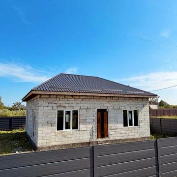 Продаж нового будинку в місті, для  молодої сіміі , гарна Ціна !