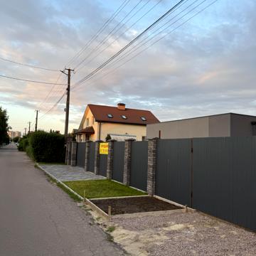 Янтарна вул., 51