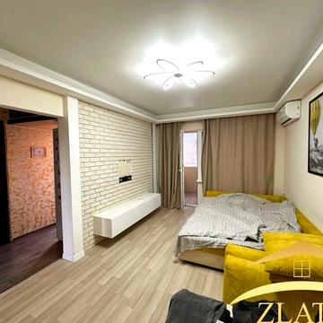 Продаж 1-к квартири на Космосі