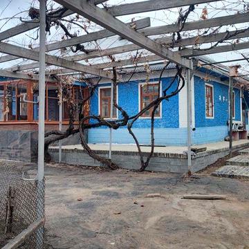 Приватний будинок