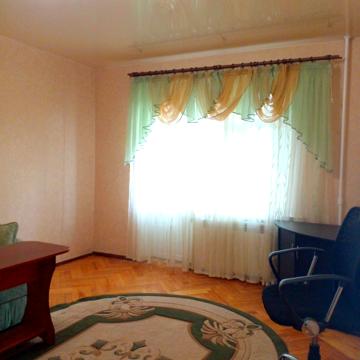 Петропавлівська, 14