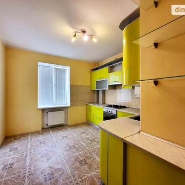 Продаж 3к Квартира Академіка Ющенка вулиця ЖК Микрорайон Подолье