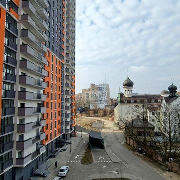 Загорівська вул. (Багговутівська), 25