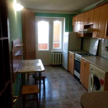 Аренда 3к квартиры ц. Рынок (Банк Аваль)