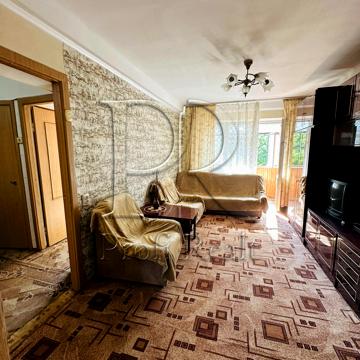 Дарницький бульв., 9