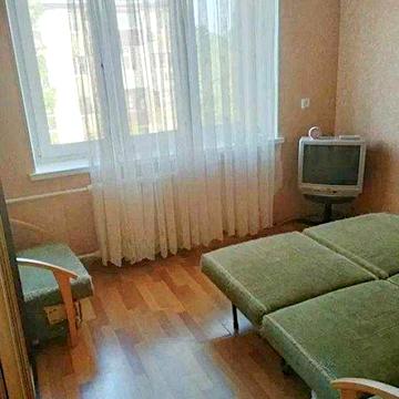 Продам гостинку Стадионный проезд