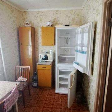 Продам 2-х комн.кв. р-н остановки  Фильтровой