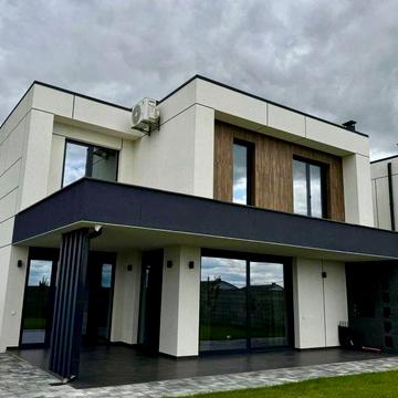 Продам будинок Преміум класу