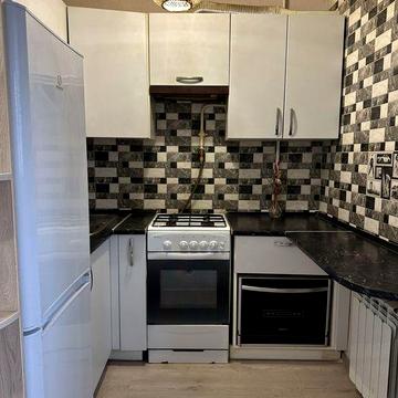 Квартира в безпечному районі (біля посольства США) торг