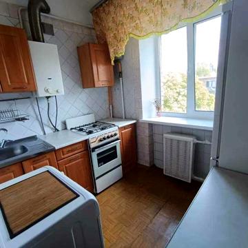 Гетьмана Кирила Розумовського вул. (Миколи Краснова), 8