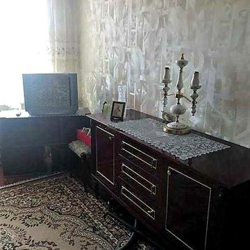 Продам 1 ком. квартиру,  метро Дворец Спорта