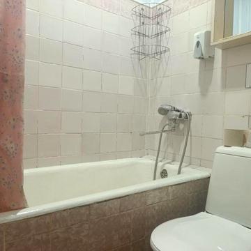 Продам 1 кімнатну квартиру по вул. Паркова