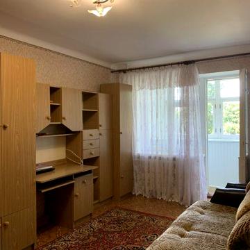 Оренда  трикімнатної квартири
