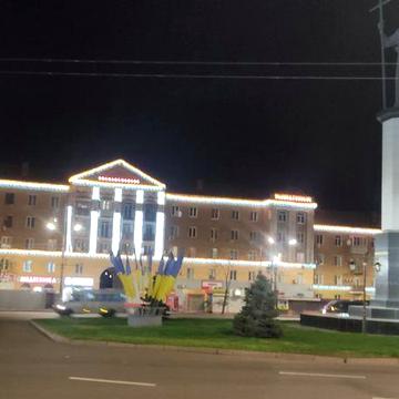 Центр! 2к видовая квартира з високими стелями, під ремонт. На Артёме