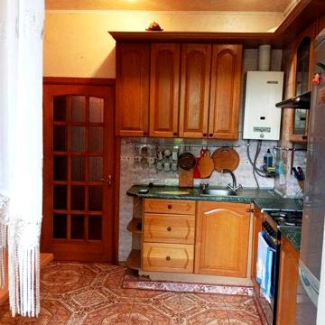 Продам 2-к.кв. в Александровском р-не, ул. Жуковского